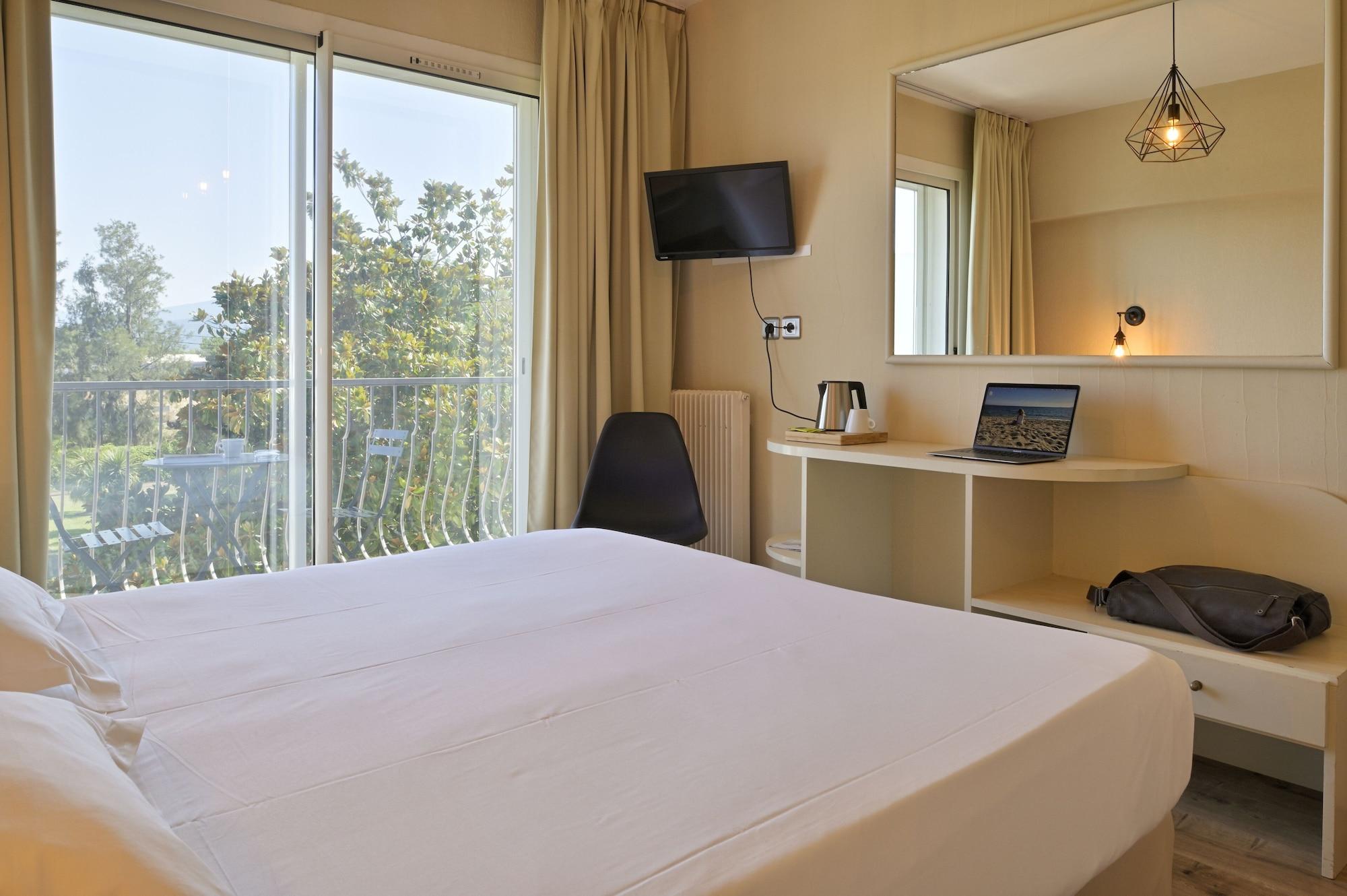 Hotel Spa Restaurant La Madrague Lucciana  Ngoại thất bức ảnh