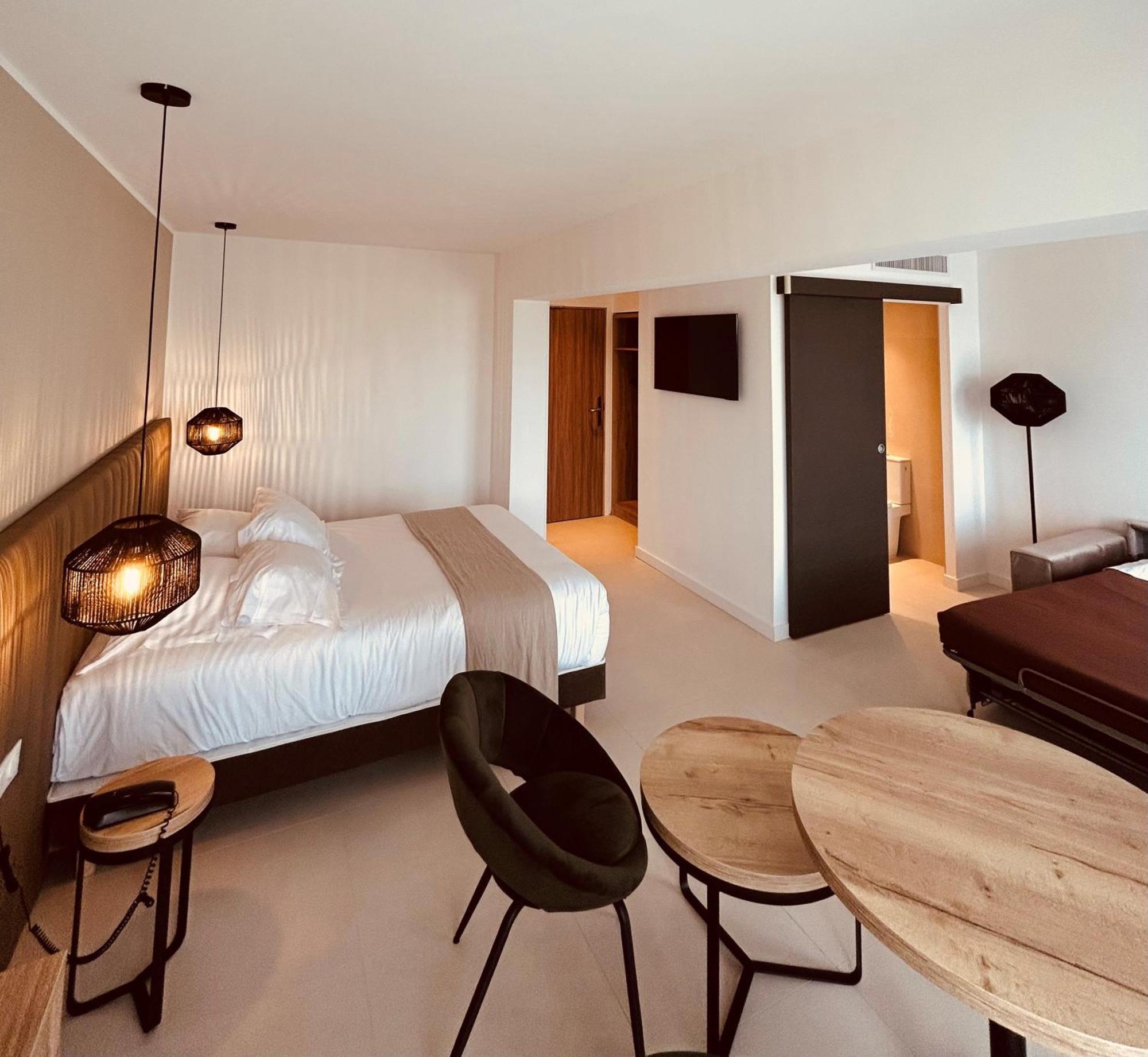 Hotel Spa Restaurant La Madrague Lucciana  Ngoại thất bức ảnh